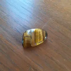 タイガーアイ ルース