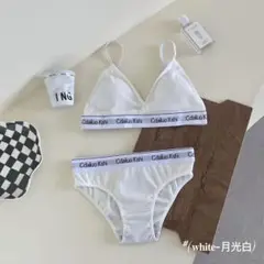 ☆新品☆【スポーツブラショーツセット】下着セット　ホワイト　フィットネス