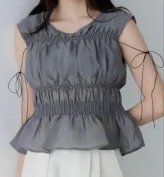 SENEE shirring blouse（シャーリングブラウス）グレー