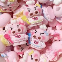 ピンクの豚キャラクター 樹脂パーツ