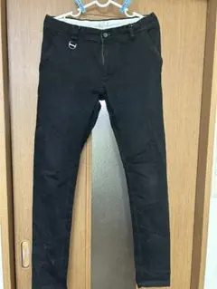 LiSS ブラック スキニーパンツ
