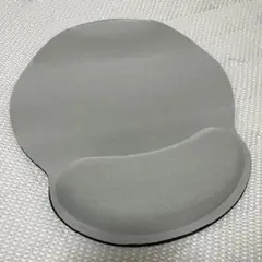 マウスパッド　キーボードレスト　低反発　グレー