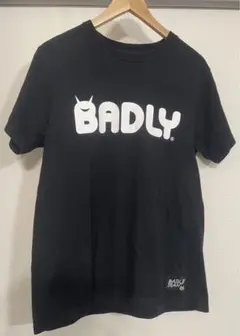BADLY Tシャツ ブラック Mサイズ