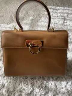 フェラガモ・ハンドバッグ・今週末まで出品