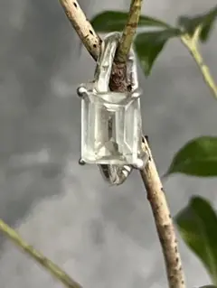 ビジュマム　イヤーカフ
