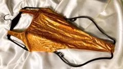 ヌルテカ光沢のオレンジゴールド Sexyレオタード 超ハイレグカット