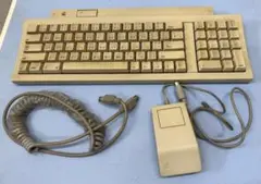 Apple キーボードII