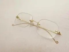 リムレスメガネ