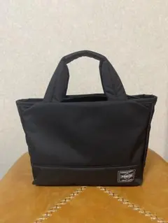 Item thumbnail for item 339f2b52-cae3-46a8-9a62-6c29a15078fd