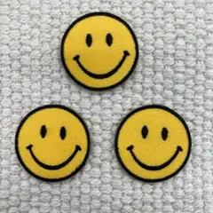 刺繍ワッペン　スマイル　にこちゃん　3枚セット