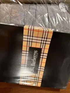 【新品】レア BURBERRY 羽毛肌掛布団