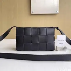 極美品✨Bottega Veneta人気商品 ブラックショルダーバッグ