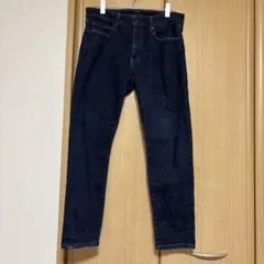 【UNIQLO】ウルトラストレッチスキニーフィットジーンズ　W81.5センチ