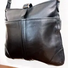 美品 lin-ku リンク レザーショルダーバッグ メッセンジャー 黒 ブラック