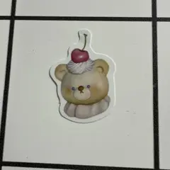 クマの顔シール クリームとさくらんぼ付き
