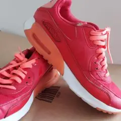 大人気‼️NIKE‼️AIRMAX‼️22センチ
