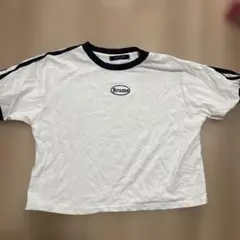 Brume ロゴ入り クロップドTシャツ