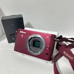 【美品】 Nikon ニコン1 J2 PINK ミラーレスカメ ボディ