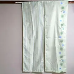 薄緑色の花柄のれん　夏物