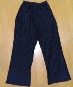 美品　ジャストコレクション　プリーツワイドパンツ　Ｆサイズ　ブラック