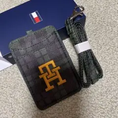 Tommy Hilfiger チェック柄パスケース