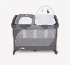 Joieのベビーベッド、commuter™ change & snooze