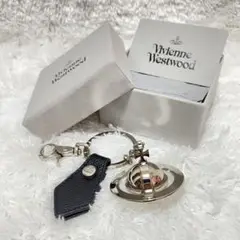 ✨未使用✨ ヴィヴィアンウエストウッド オーブキーホルダー(シルバー)