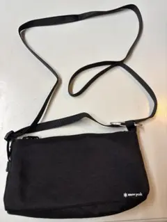 Item thumbnail for item 7e7787e9-0768-41ce-8645-c0dd2b0a4d3e