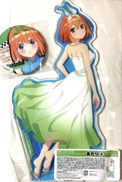 五等分の花嫁　中野四葉　缶バッジ　アクリルスタンド　アクスタ　2点C