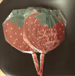 シャーリーテンプル　Shirley temple いちごのうちわ　2個