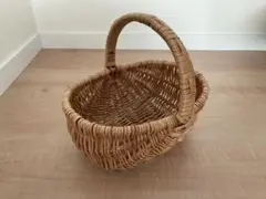 【美品】籐製 楕円形バスケット 持ち手付き