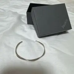 Jouete シルバーバングル