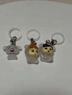 クレヨンしんちゃん　めじるし　がちゃがちゃ　　シロ　かざまくん　ひまわり