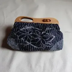 Item thumbnail for item 4e736b43-412d-4577-926b-59ae10efa2b8