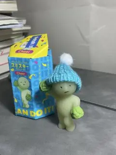 スミスキー フィギュア 青い帽子付き