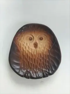 フクロウ形木製小物入れ　トレー