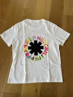 レッドホットチリペッパーズ　ロゴTシャツ