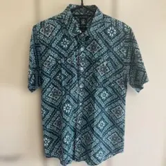 【VOLCOM】半袖柄シャツ