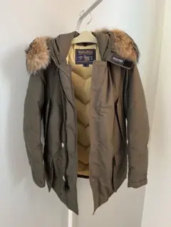 WOOLRICH オリーブ色 ダウンジャケット