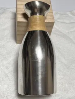 Item thumbnail for item 1ef90663-b7a8-48e5-bd84-fb116b2eb64e