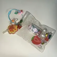 じゃらじゃらキャンディバッグいちごキーホルダー