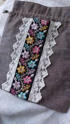 つむぎと刺繍レース付き巾着袋