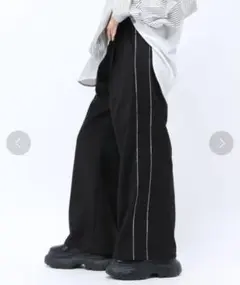 Anui リメイクデティールパンツ ブラック