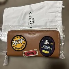 新品未使用COACHコーチミッキーパッチワーク長財布