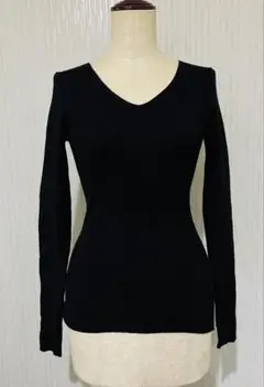 極美品　MOUSSY ブラック　リブセーター　Vネック ニット マウジー