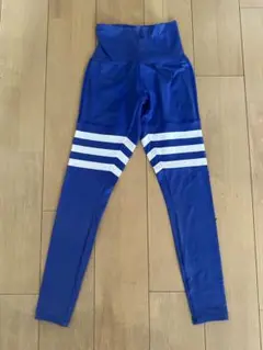 青いストライプデザインタイツ