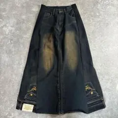 Item thumbnail for item f3b8ab4a-236e-446e-8c58-90f74d53f98f