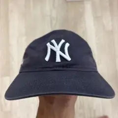 NEW ERA MoMA キャップ ネイビー