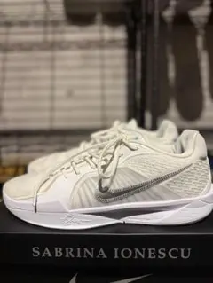 値下げ可　期間限定　NIKE サブリナ2 White Noise