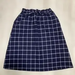 GAPネイビーとホワイトのチェック柄スカート　150cm
